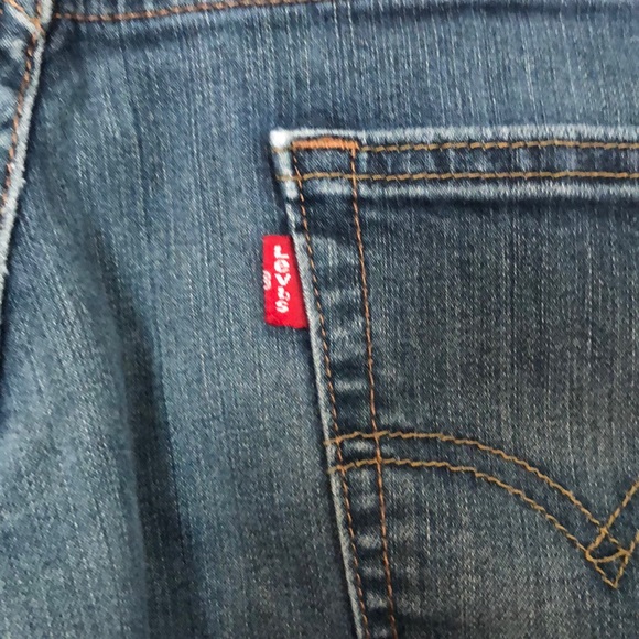 Straight leg Levi Jeans - Picture 4 of 5